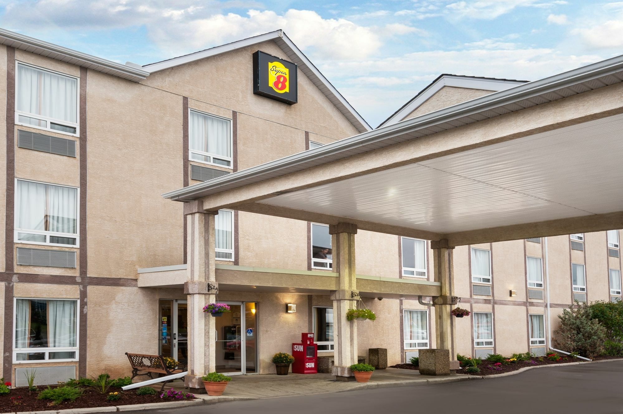 Homestay Express Airdrie Extérieur photo