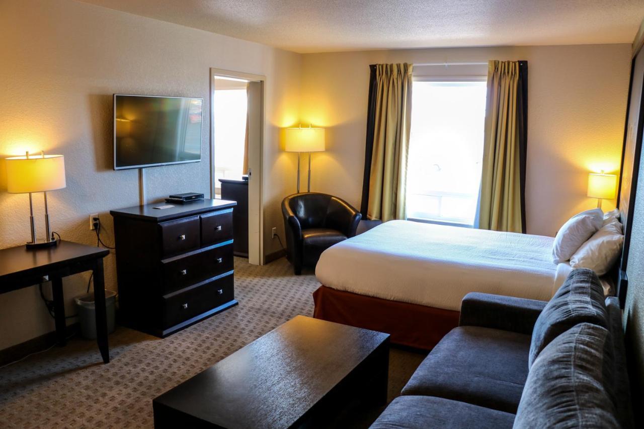 Homestay Express Airdrie Extérieur photo
